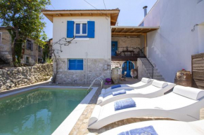 MarkEm Village House
